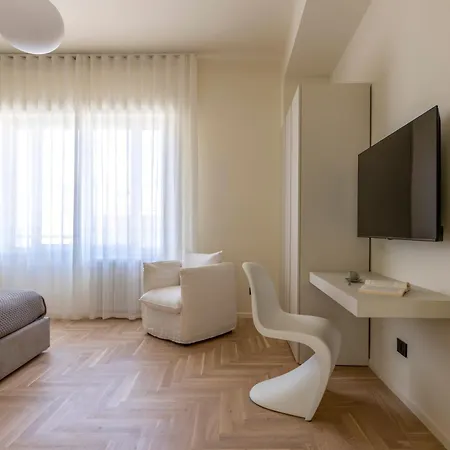 Lilium Luxury Apartment *